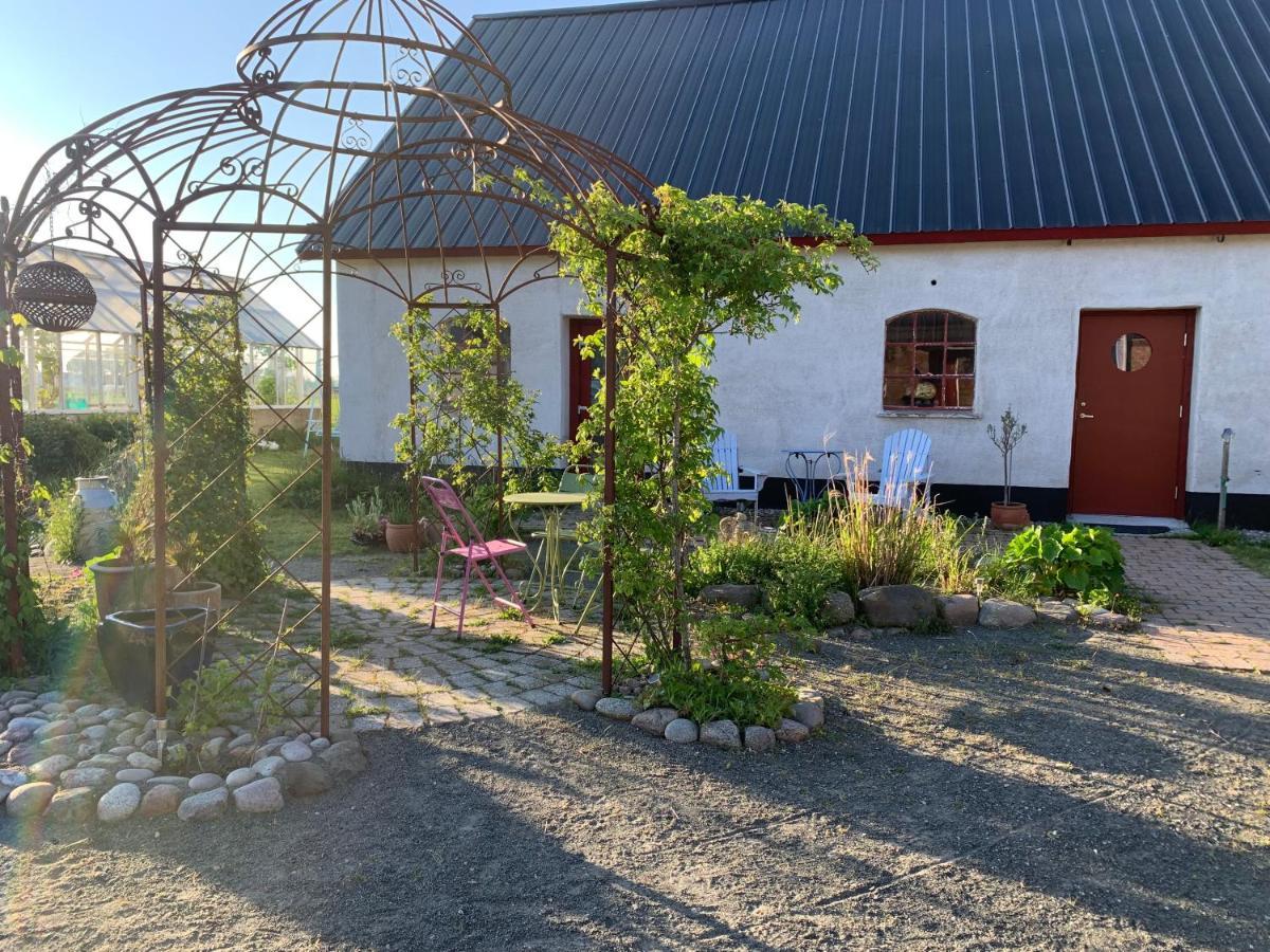 Strandbadsgården B&B Löderup Eksteriør billede